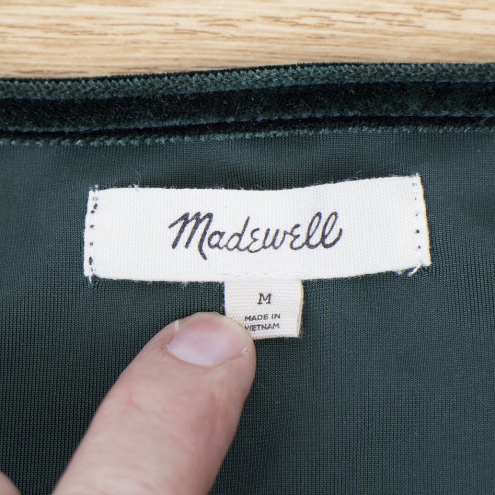 Madewell Velour Velvet Butterfly Green Top- Size M - Picture 4 of 5